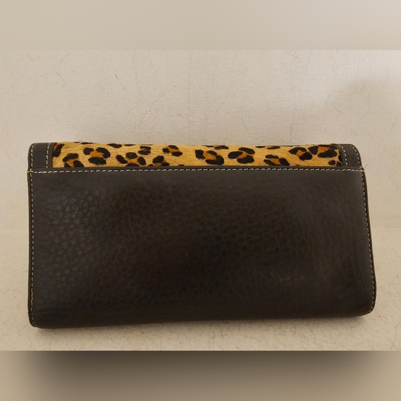 Franco Sarto leopard print wallet - Picture 8 of 14